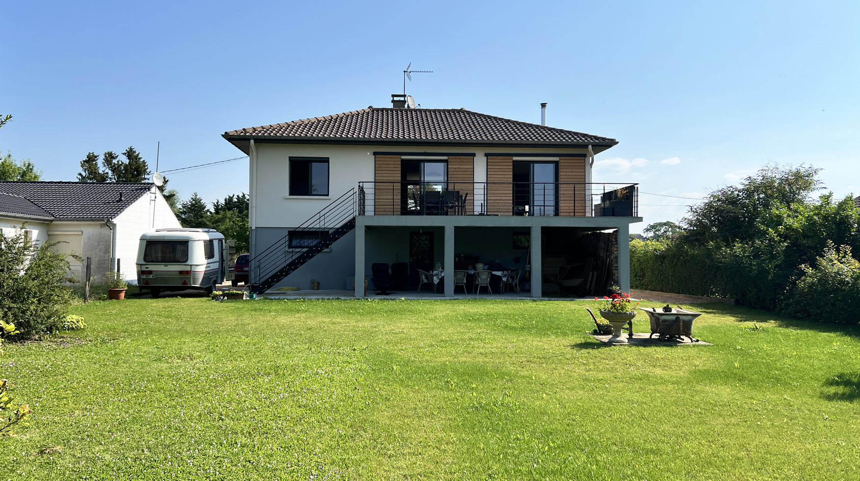 KLR : Rénovation intérieure et extérieure d'une maison à Macôn.